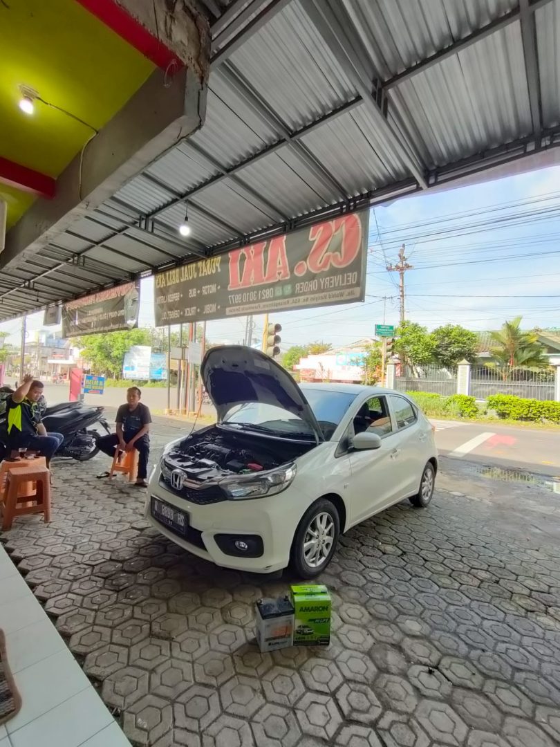 Aki Mobil Amaron Bebas Perawatan